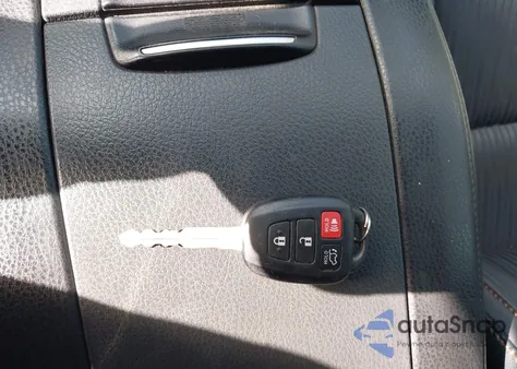 2015 Toyota Highlander Le Plus V6 from USA, damaged, VIN 5TDZKRFH2FS079762